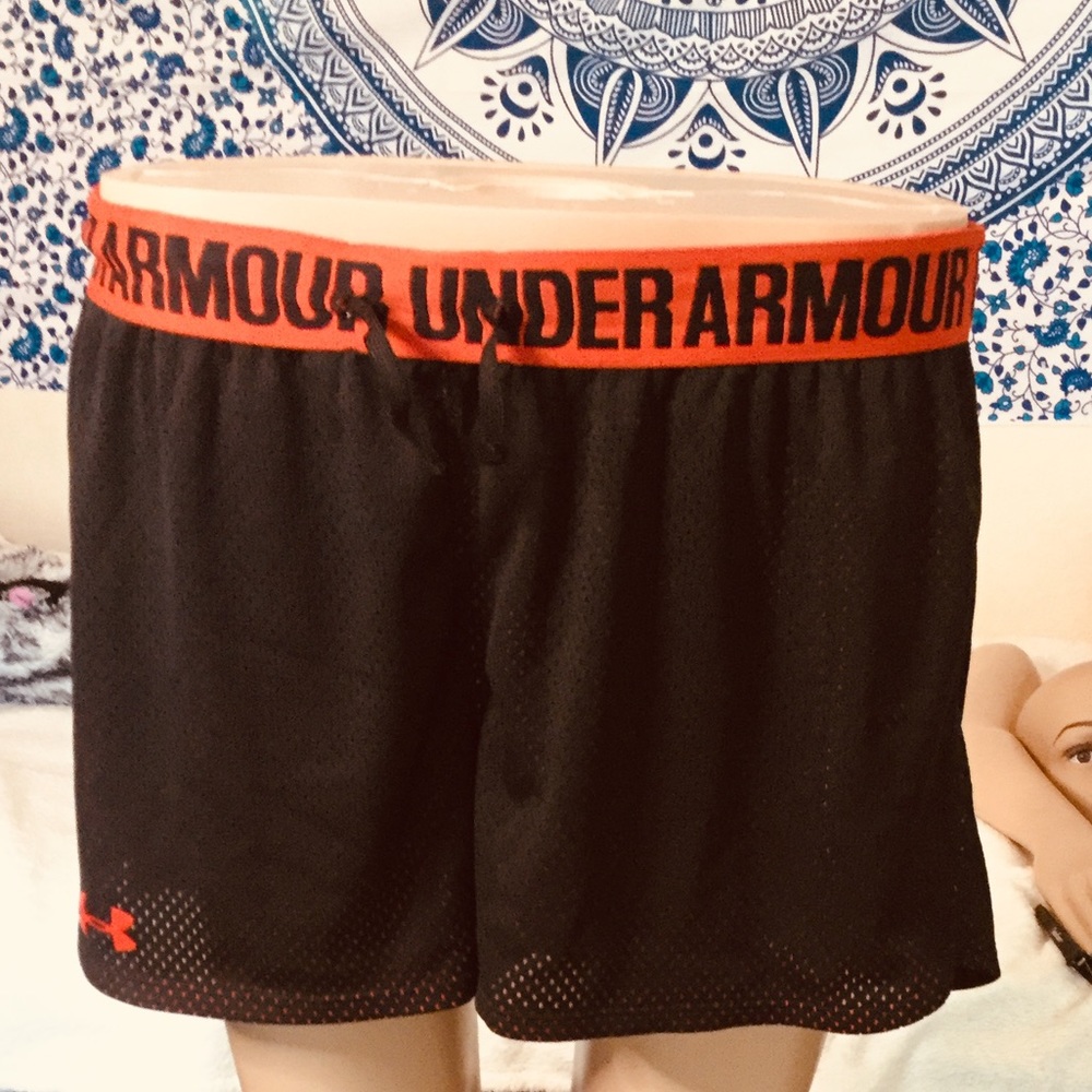Running shorts